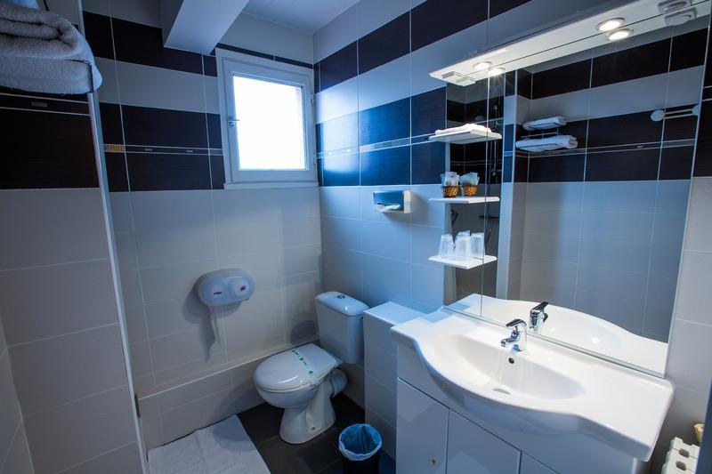 Le Pacifique Citotel Riom Buitenkant foto