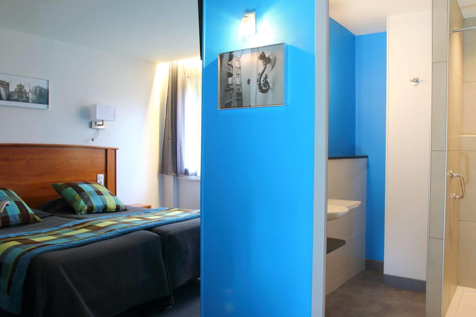 Le Pacifique Citotel Riom Buitenkant foto